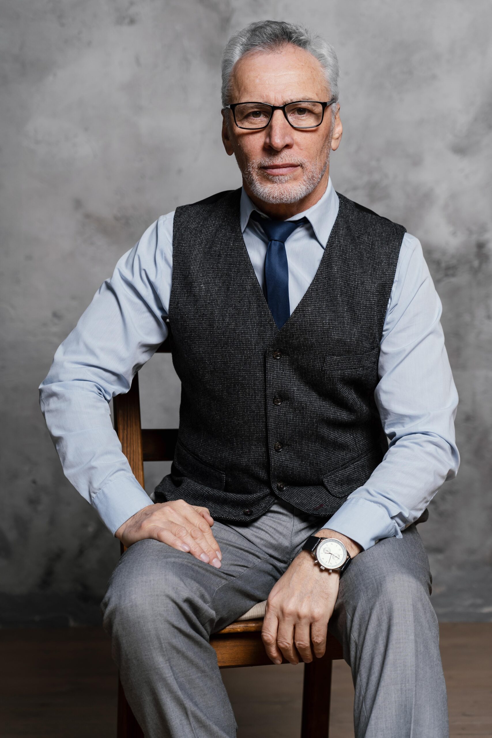 portrait elegant old man wearing suit